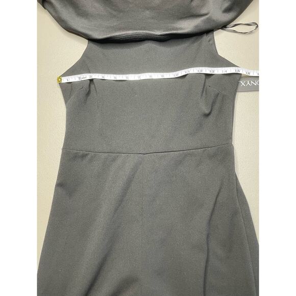 Onyx Nite Off Shoulder Jumpsuit Draped Bodice Wide Leg Back Zip Black 4 NWT - Picture 8 of 13